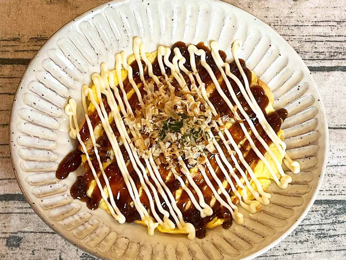 【メンズレシピ】焼きそばパンでお好み焼き