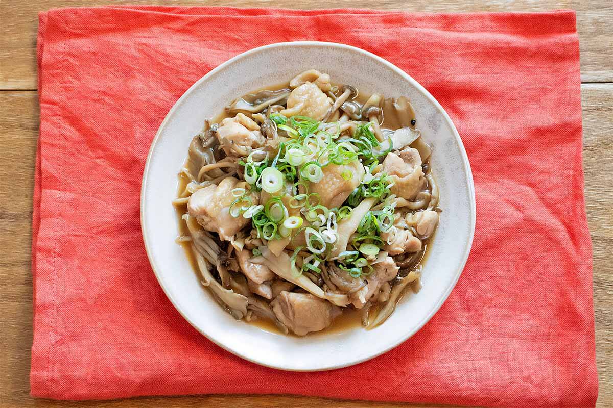 鶏もも肉ときのこのレンジ蒸し