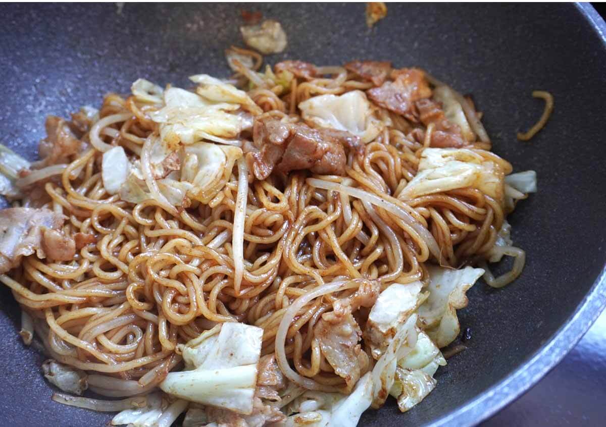 とん平焼きそば