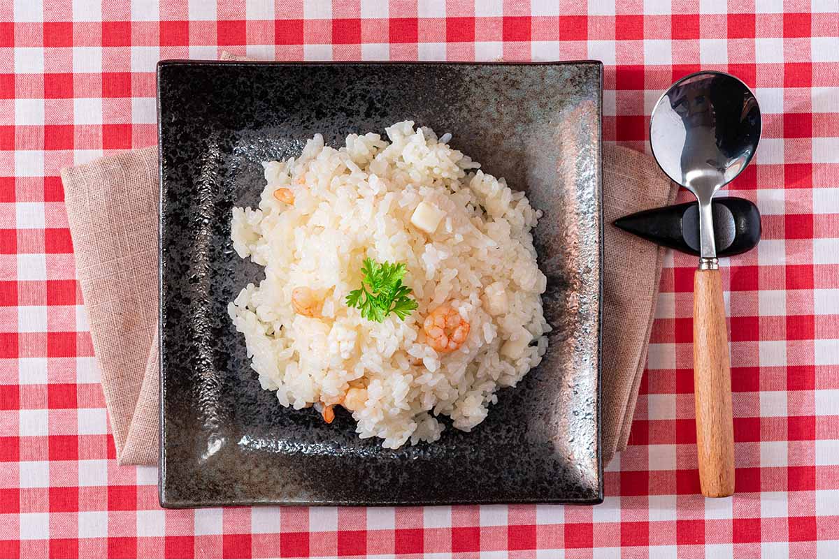 【メンズレシピ】炊飯器でシーフードピラフ