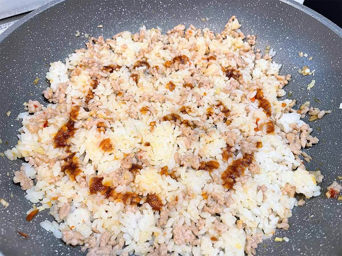 【メンズレシピ】ピリ辛炒飯