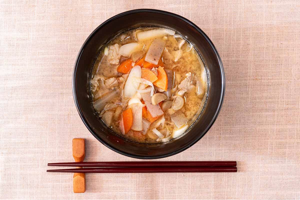 【メンズレシピ】フライパンで作る豚汁