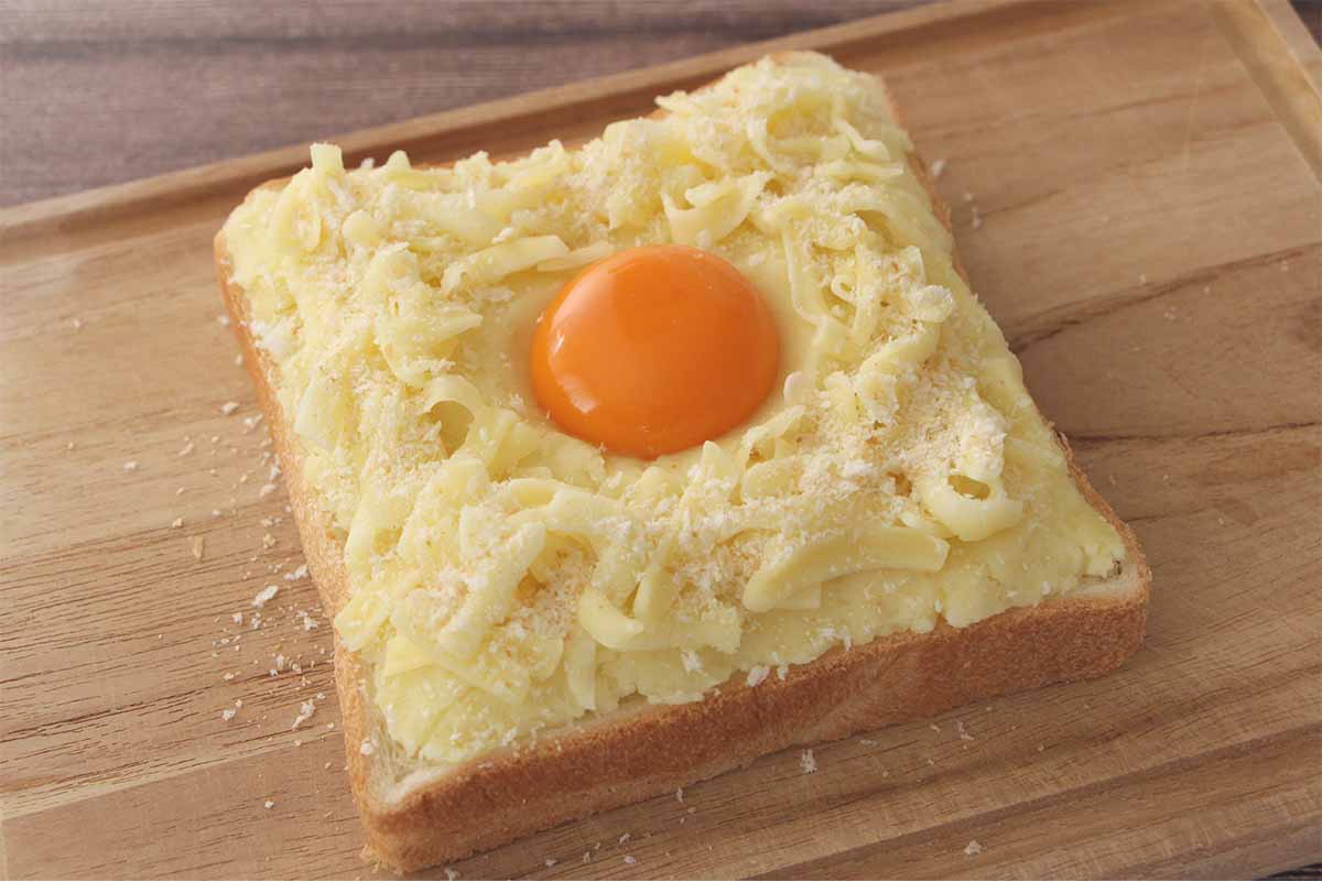 【メンズレシピ】さくさくポテたまトースト