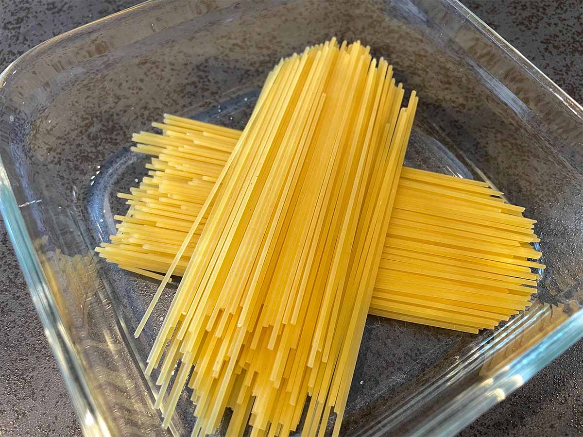 【メンズレシピ】リュウジさんのトマトパスタ