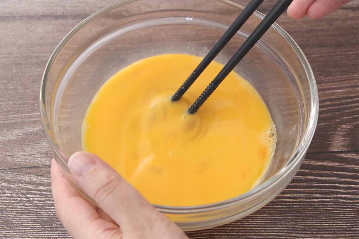 【メンズレシピ】カレー風味のチーズ卵焼き