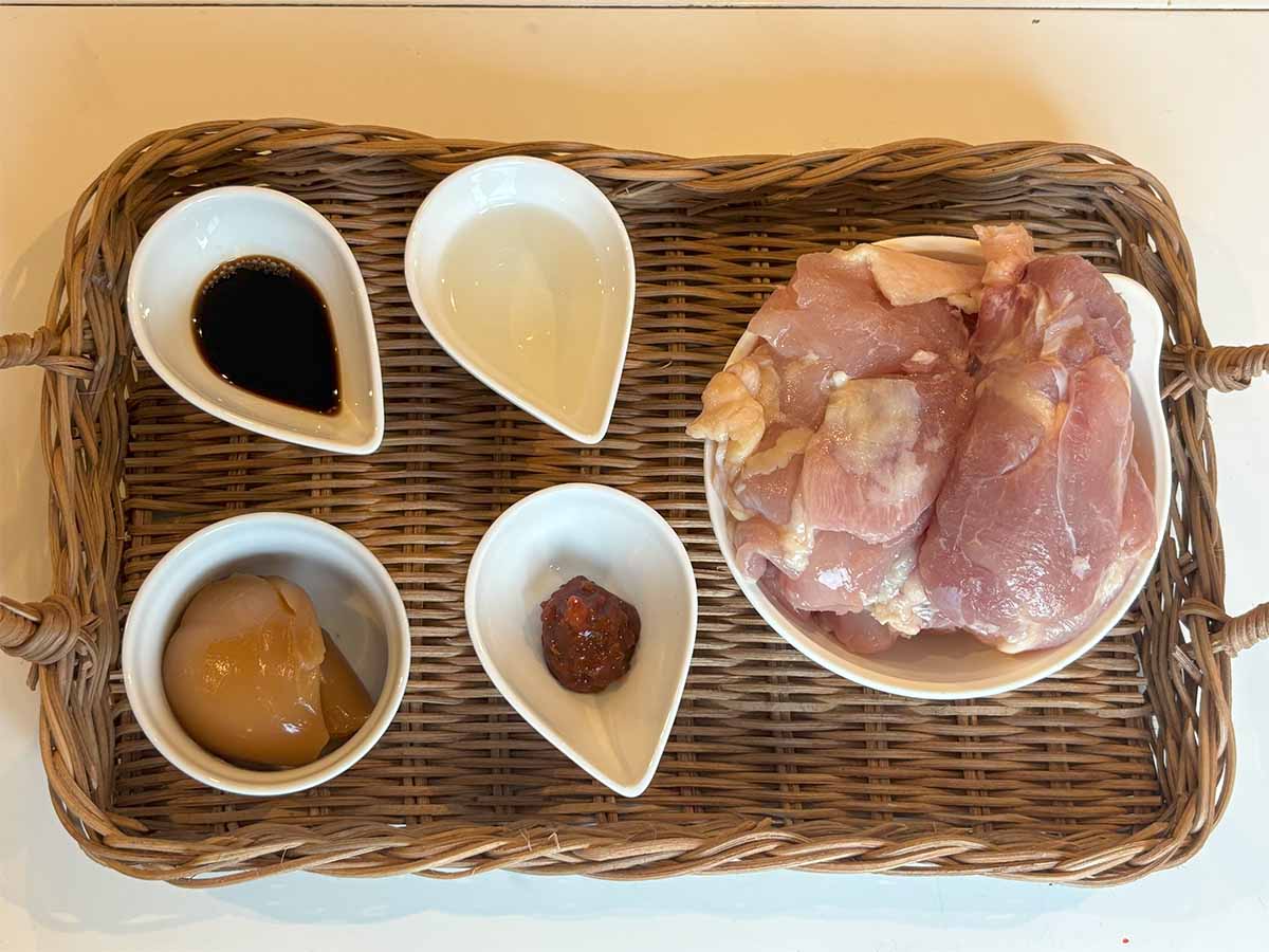 【メンズレシピ】ピーナッツバターと豆板醤の鶏ソテー