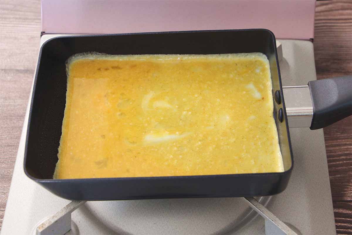 【メンズレシピ】カレー風味のチーズ卵焼き