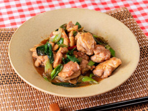 【鶏肉レシピ】台湾風絶品「三杯鶏（サンベイジー）」簡単に作る方法