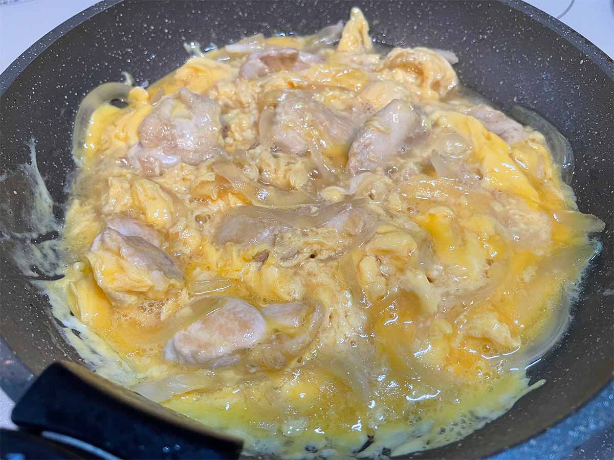 【メンズレシピ】3倍濃縮めんつゆで作る！失敗知らずの簡単親子丼
