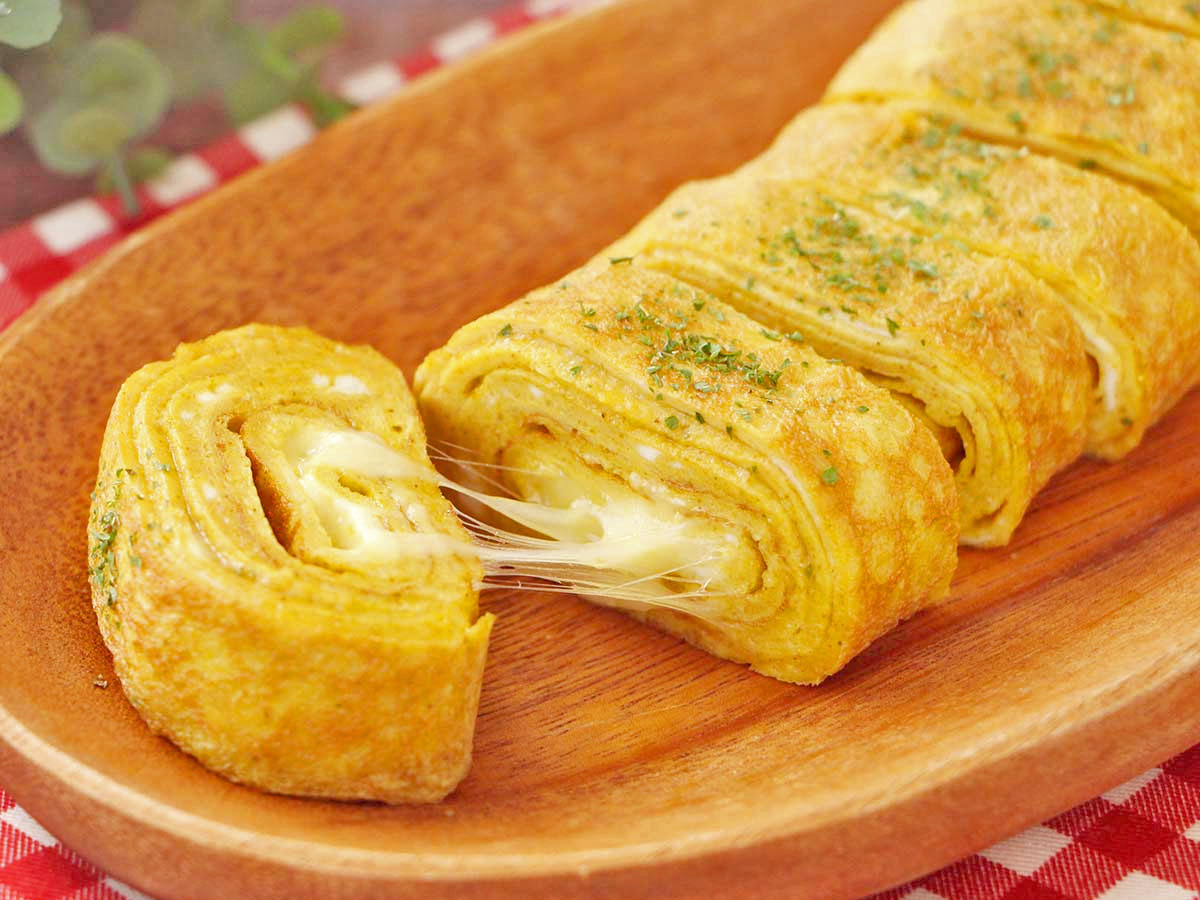 【卵焼きアレンジ】おつまみに最適！チーズとカレーで旨み倍増