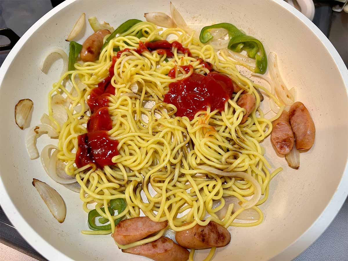 【メンズレシピ】焼きそばナポリタン