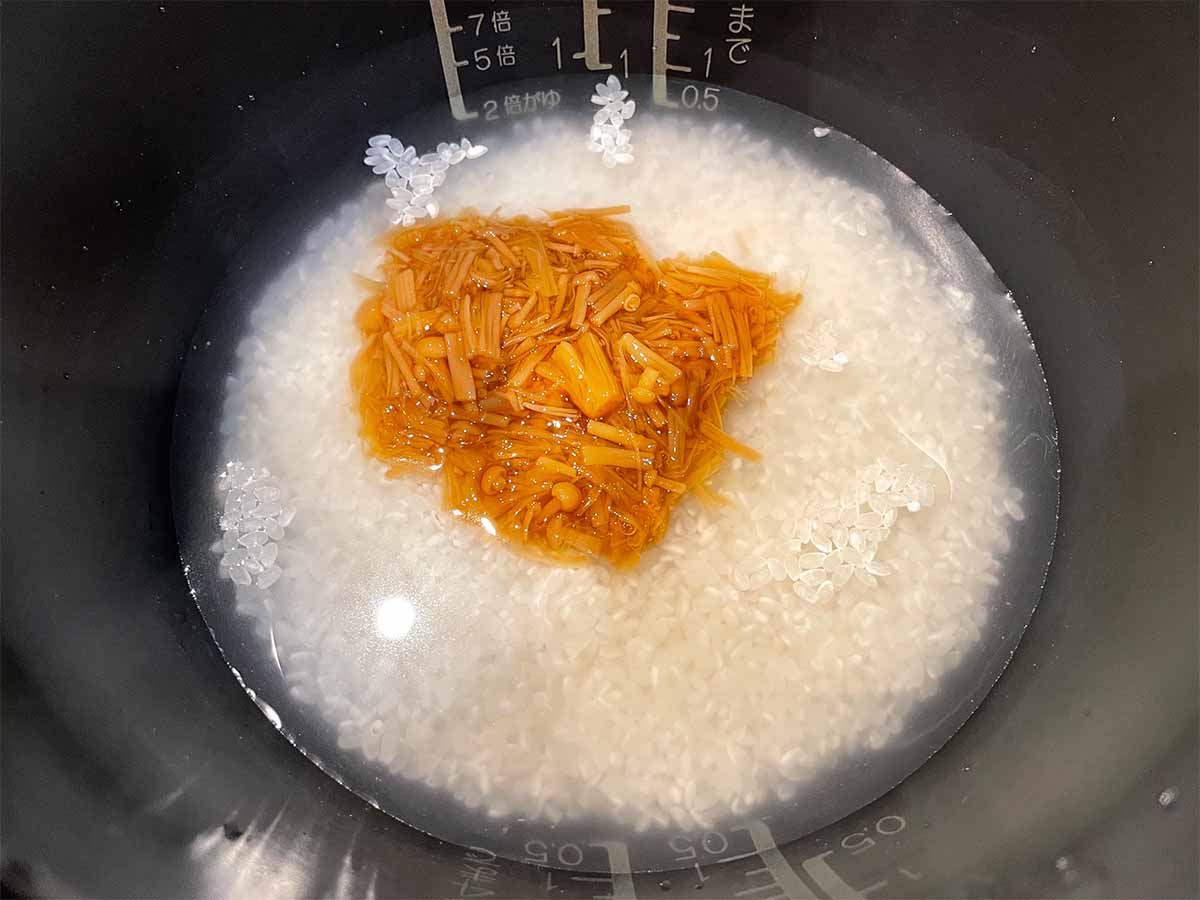【メンズレシピ】なめたけの炊き込みご飯