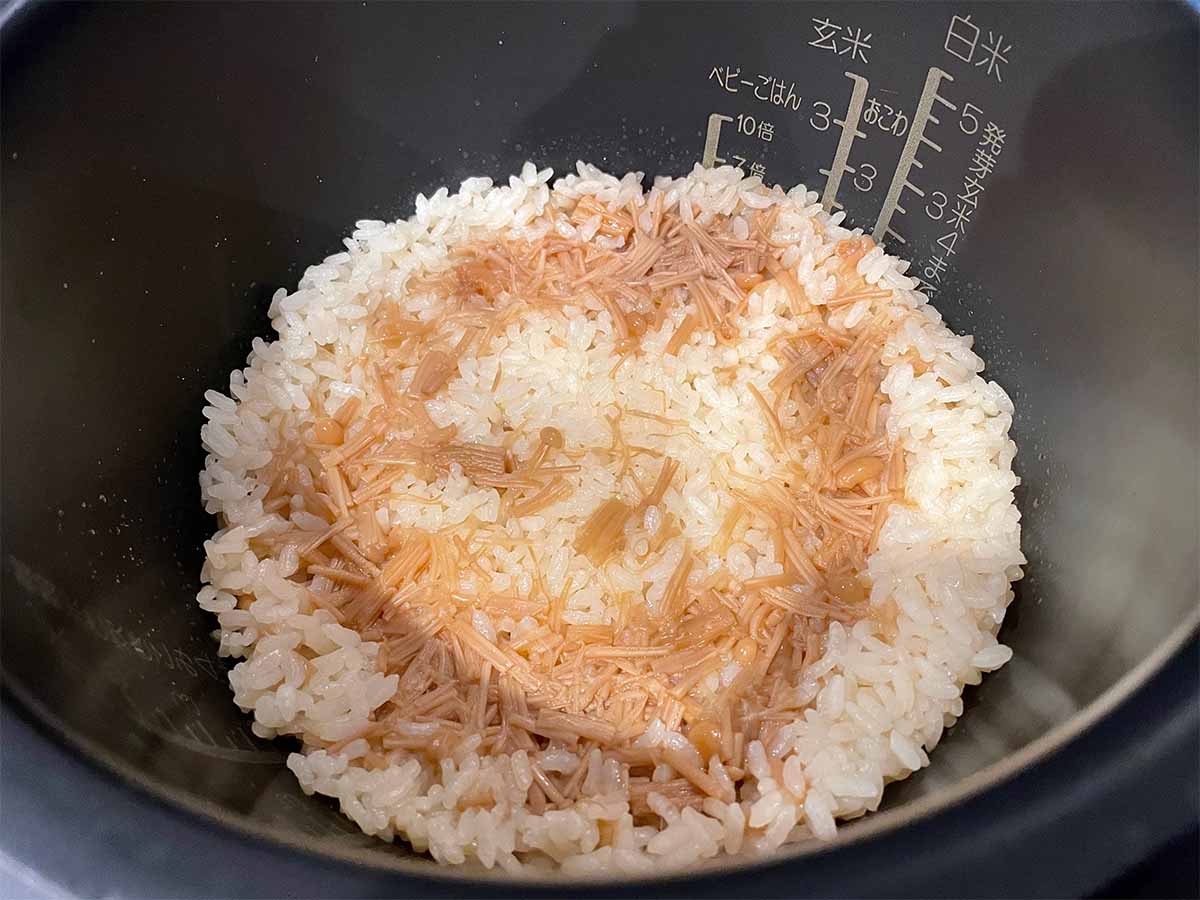 【メンズレシピ】なめたけの炊き込みご飯