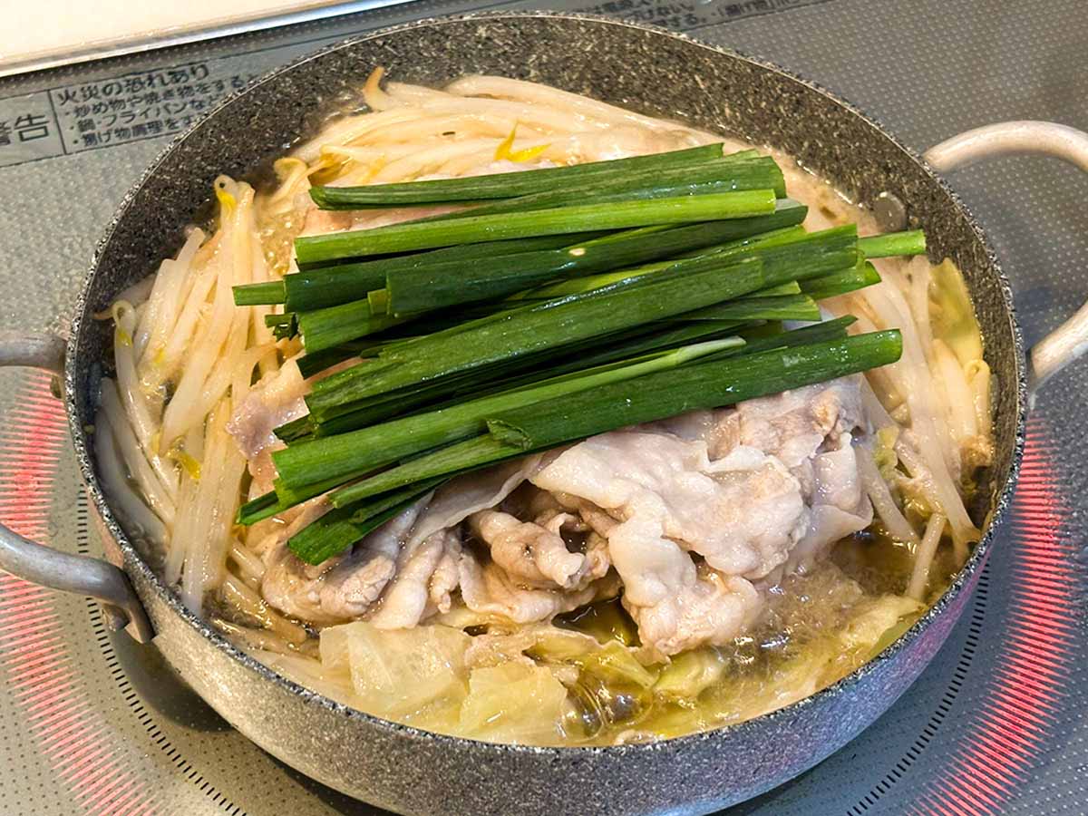 【メンズレシピ】包丁なしのもつ鍋風