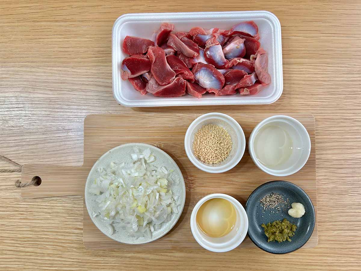 【メンズレシピ】砂肝のねぎ塩柚子胡椒炒め