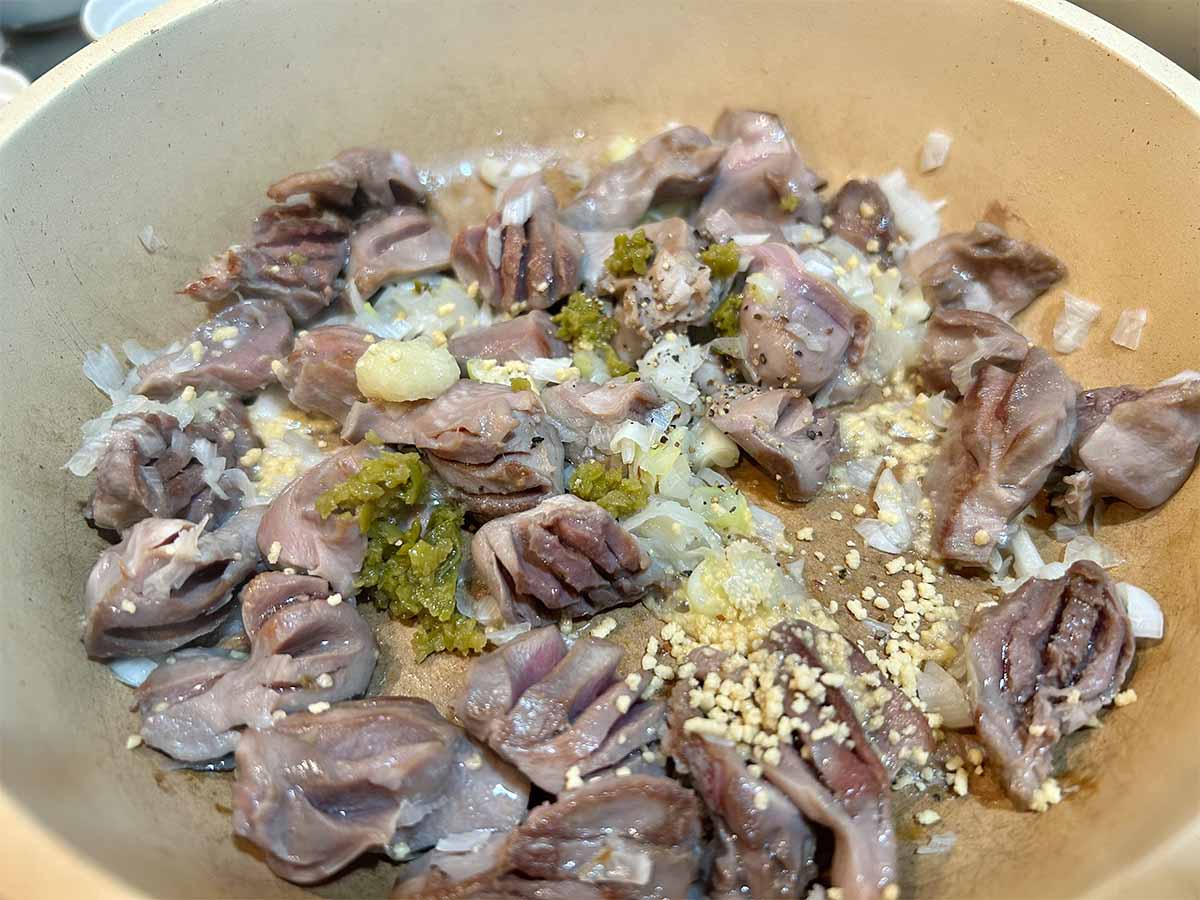 【メンズレシピ】砂肝のねぎ塩柚子胡椒炒め