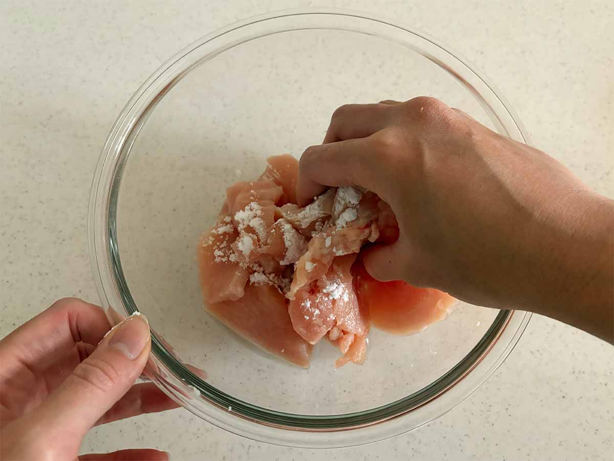 【メンズレシピ】さっぱりぷるぷる鶏むねナムル