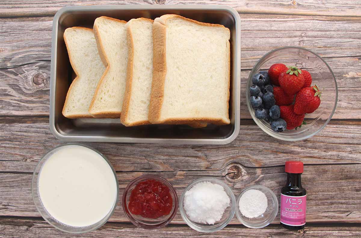 藤井恵さん「食パンツリー」