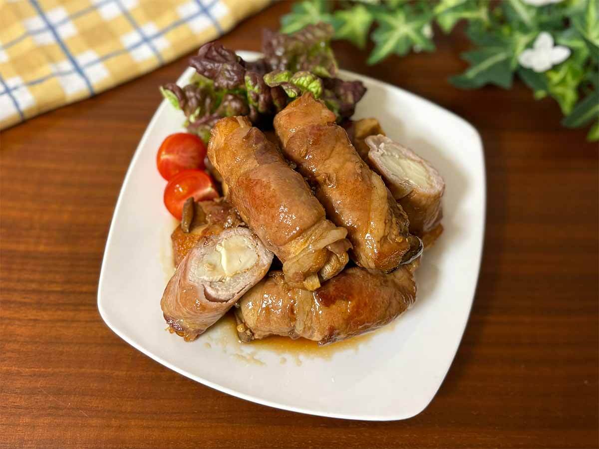 タサン志麻さん「肉巻き(豚薄切り肉&厚揚げ&きのこ)」