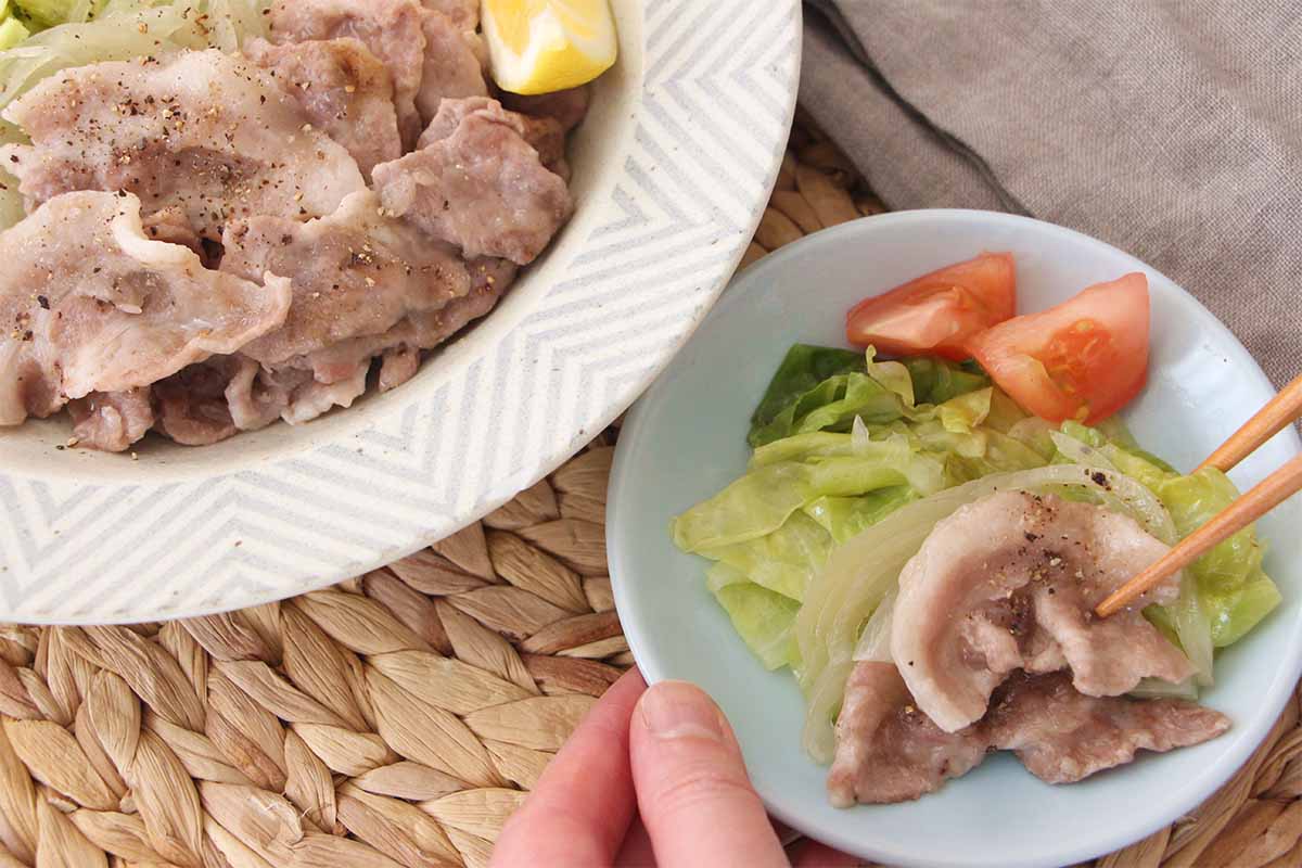 大原千鶴さん「豚肉と春キャベツのオイル蒸し」