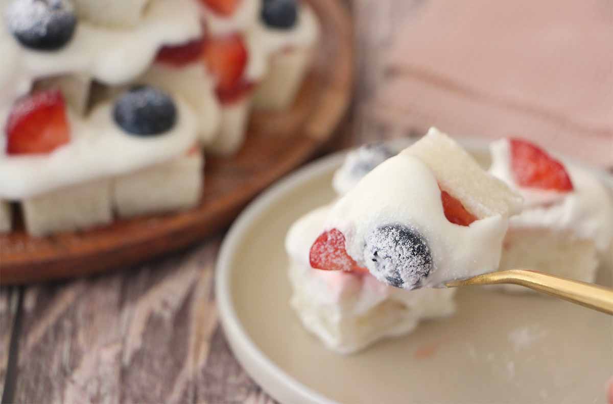 藤井恵さん「食パンツリー」