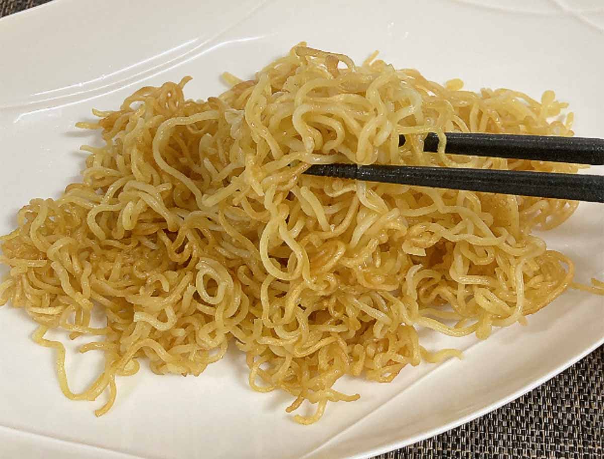 栗原はるみさん「豚肉と小松菜のあんかけ焼きそば」