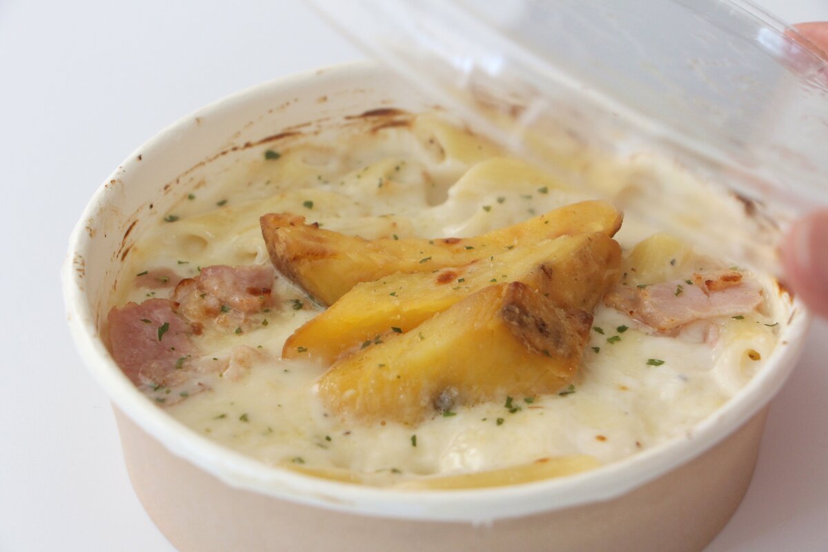 ファミリーマート「さつまいもとベーコンのクリームグラタン」