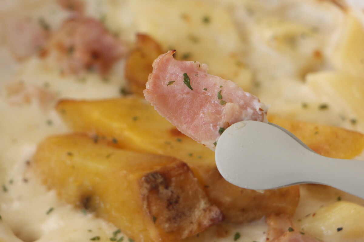 ファミリーマート「さつまいもとベーコンのクリームグラタン」