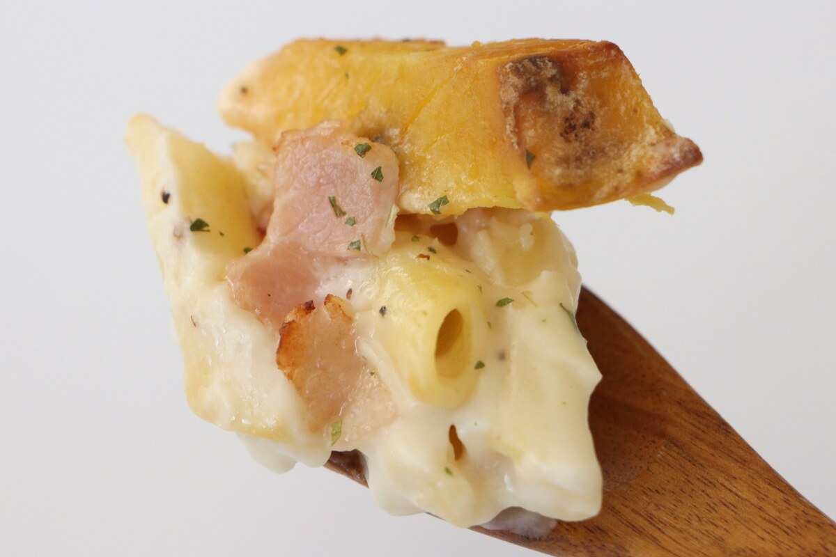 ファミリーマート「さつまいもとベーコンのクリームグラタン」