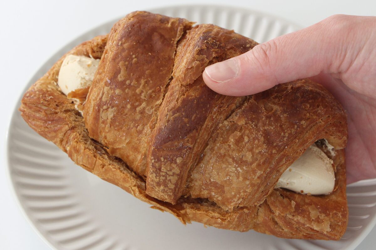 ローソン「パンとエスプレッソと　カフェラテクロワッサン」