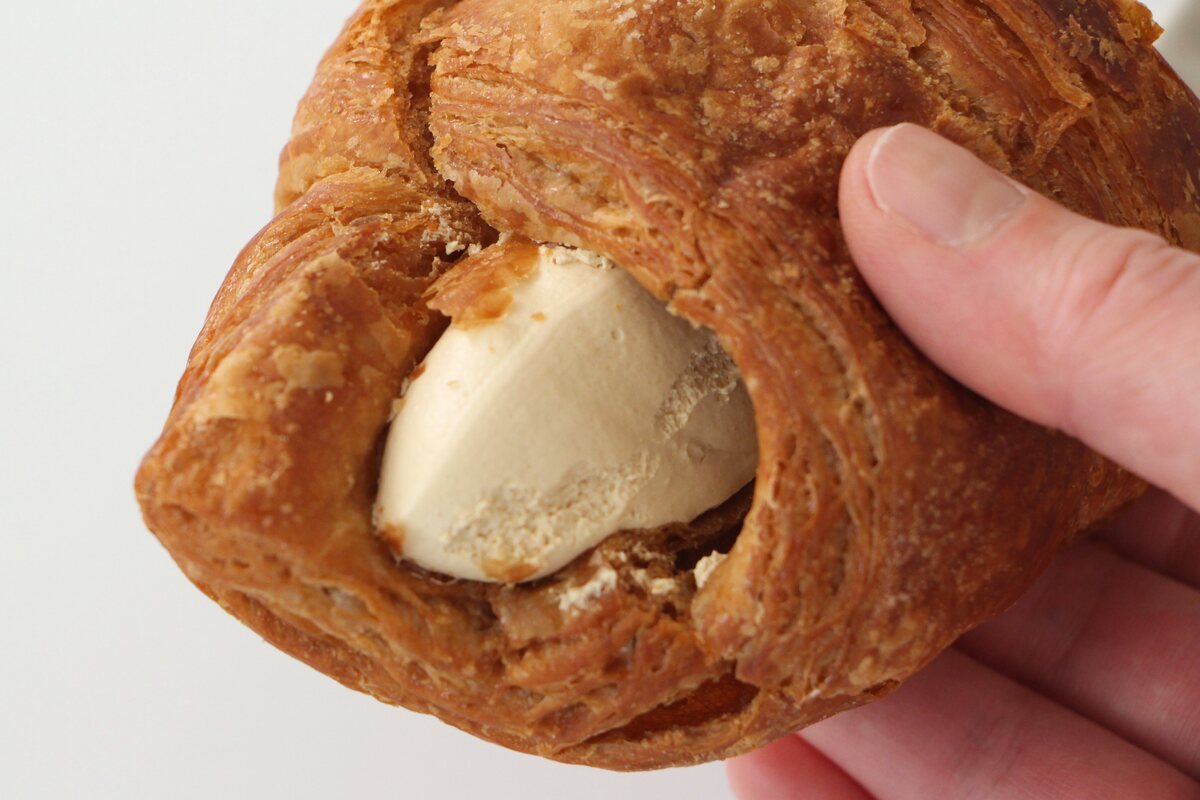 ローソン「パンとエスプレッソと　カフェラテクロワッサン」