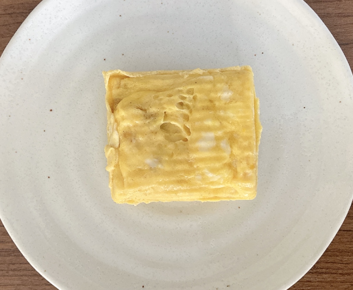 ダイソー「レンジで簡単だし巻きたまご」