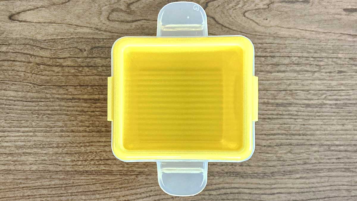 ダイソー「レンジで簡単だし巻きたまご」