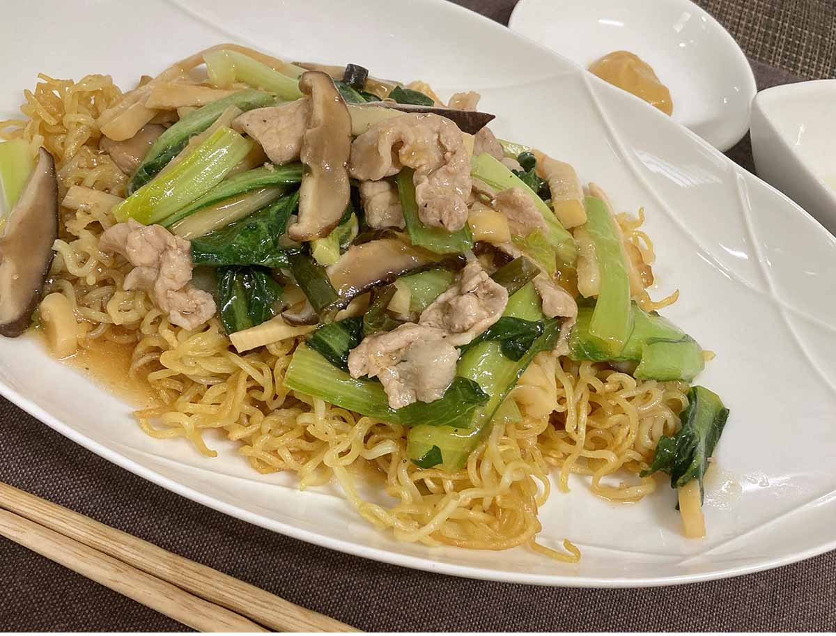 栗原はるみさん「豚肉と小松菜のあんかけ焼きそば」