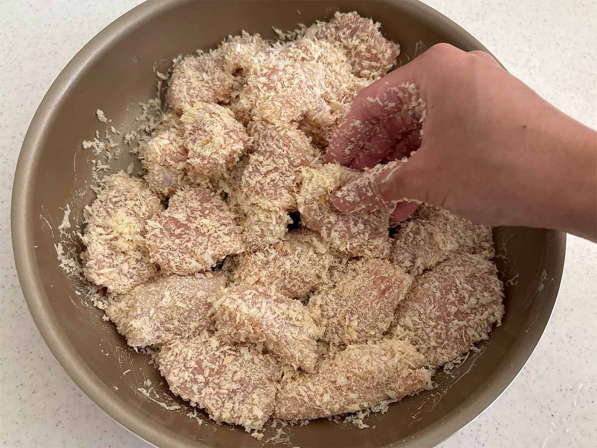 【メンズレシピ】鶏むね肉の味噌カツ煮
