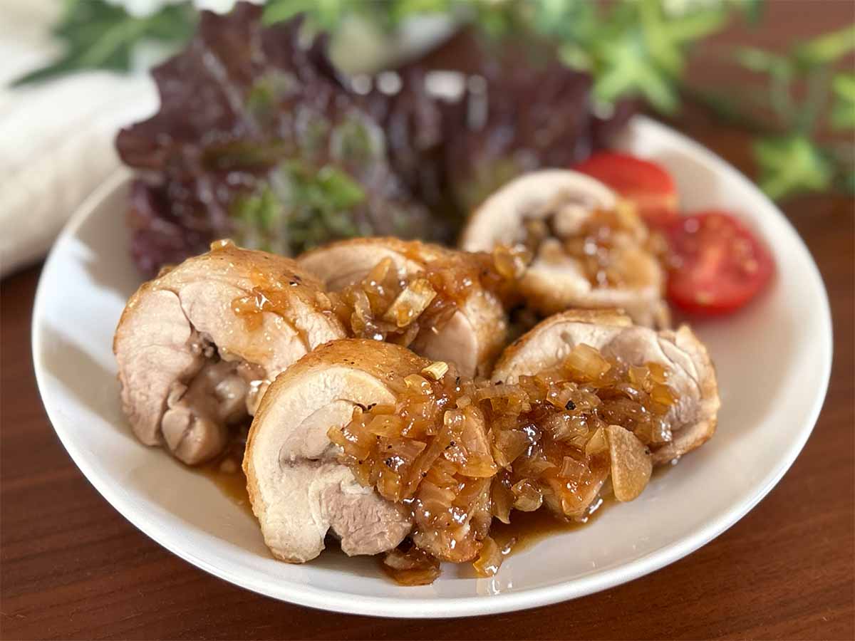 【メンズレシピ】鶏ももロールの和風ステーキ