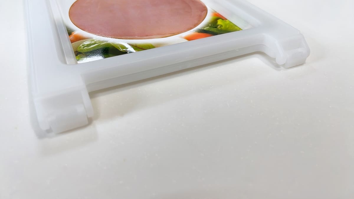 ダイソー「ハム＆ベーコンキーパー」