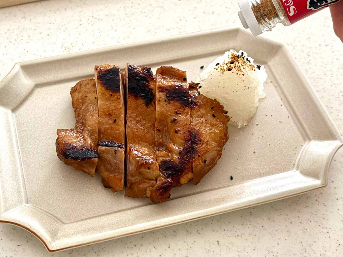 笠原将弘さん「ゆで鶏のみそ漬け焼き」