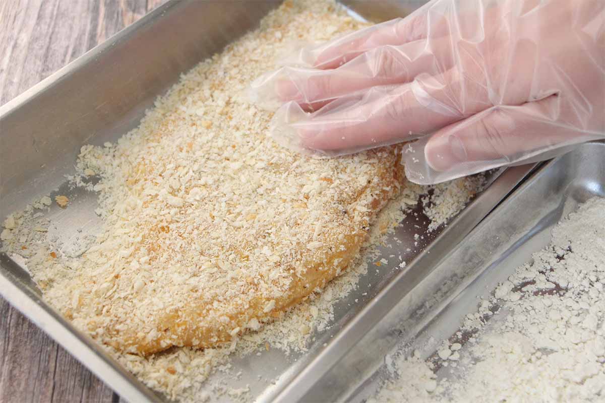 タサン志麻さん「鶏胸肉のミラノ風カツレツ」