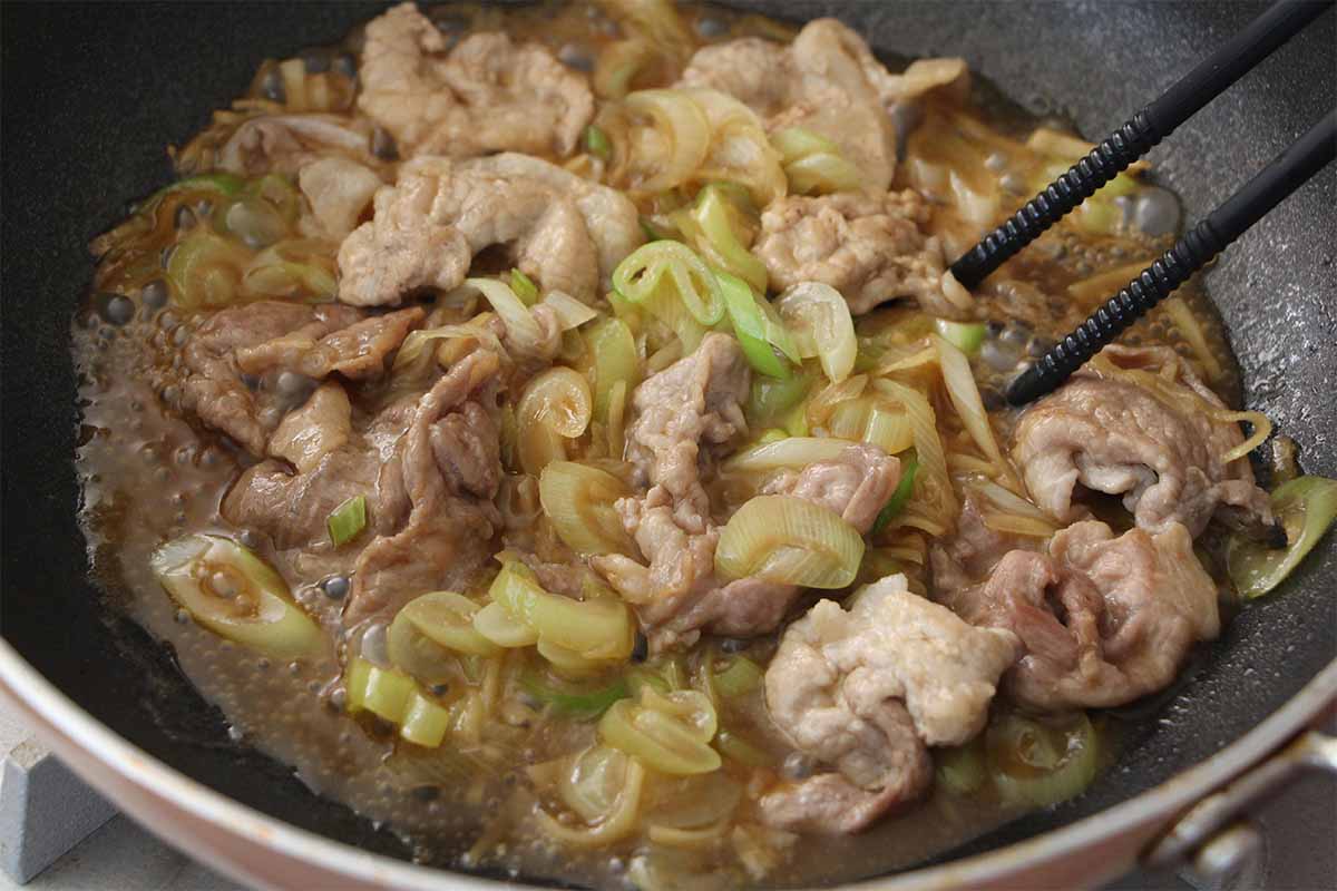 笠原将弘さん「厚揚げのしょうが焼きのっけ」