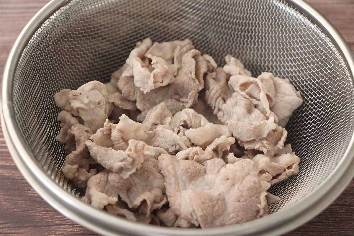 豚しゃぶでパリパリ生ピーマン