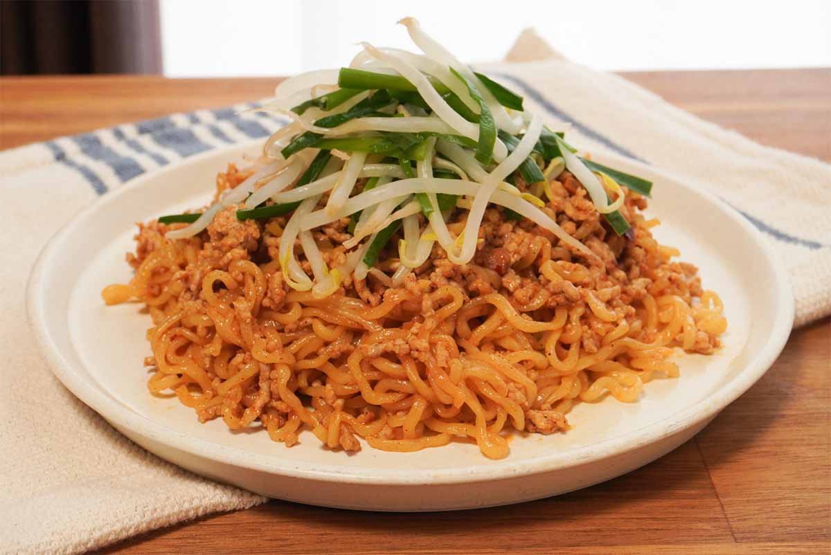 タサン志麻さん「辛ラーメンのまぜそば」
