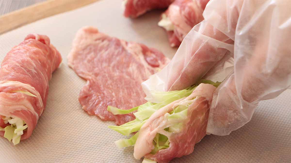 タサン志麻さん「肉巻きしょうが焼き」