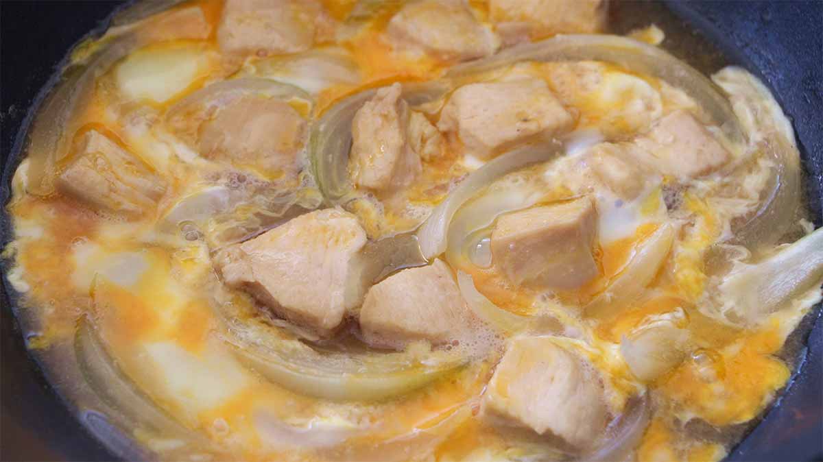 白い親子丼