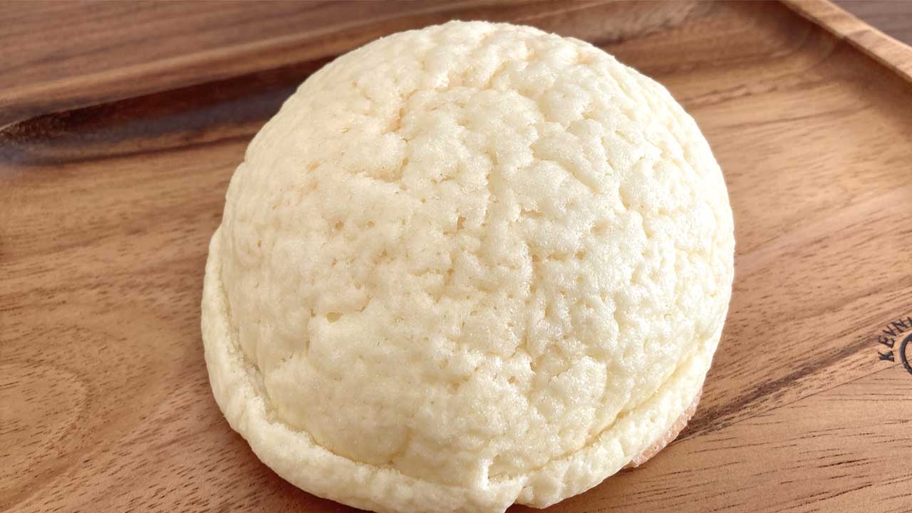 セブンイレブン「生メロンパン ミルククリーム」
