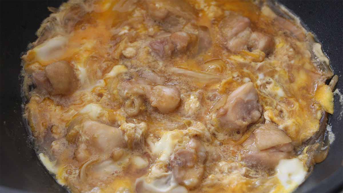 すき焼きのたれで親子丼