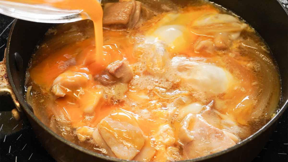 とろーり卵の王道親子丼
