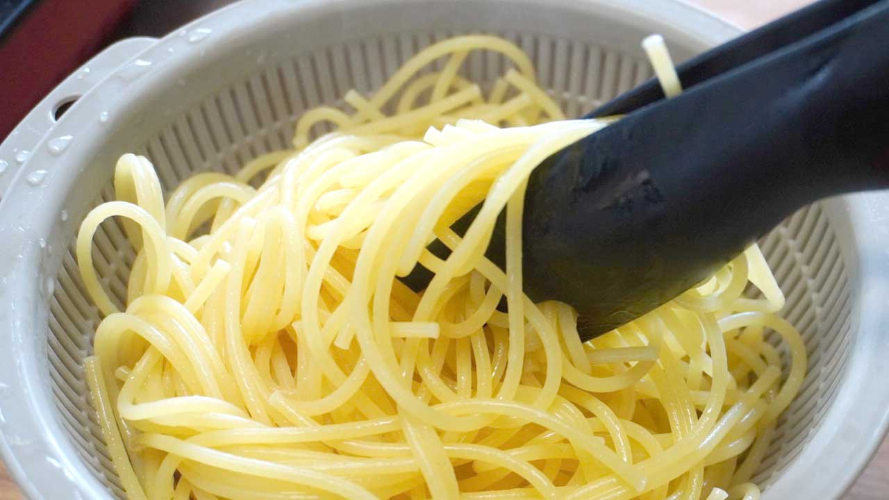 パスタ、だまされたと思って大さじ１混ぜてみて「まるでお店」おぼえておきたい土井善晴さんの“コク深”レシピ