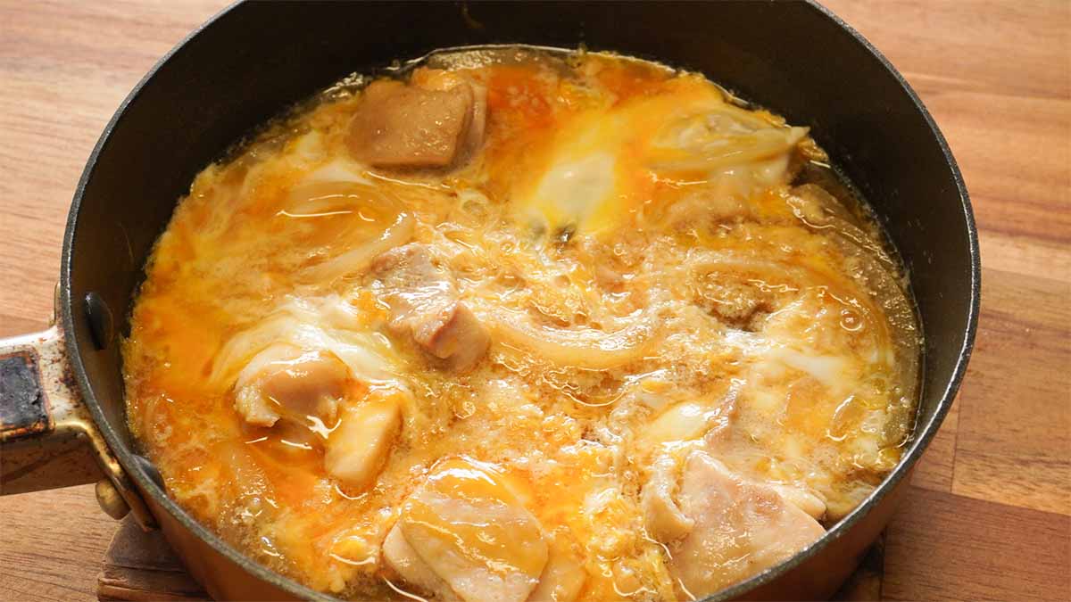とろーり卵の王道親子丼