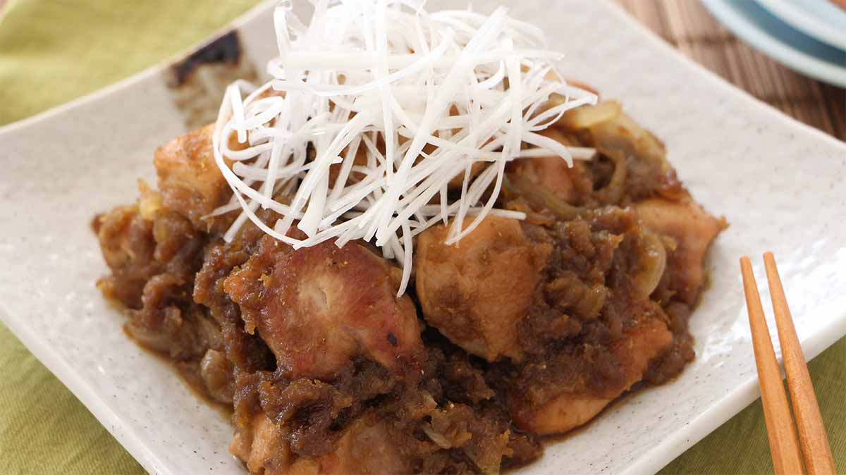 笠原将弘さん「鶏もも肉のごぼう照り焼き」